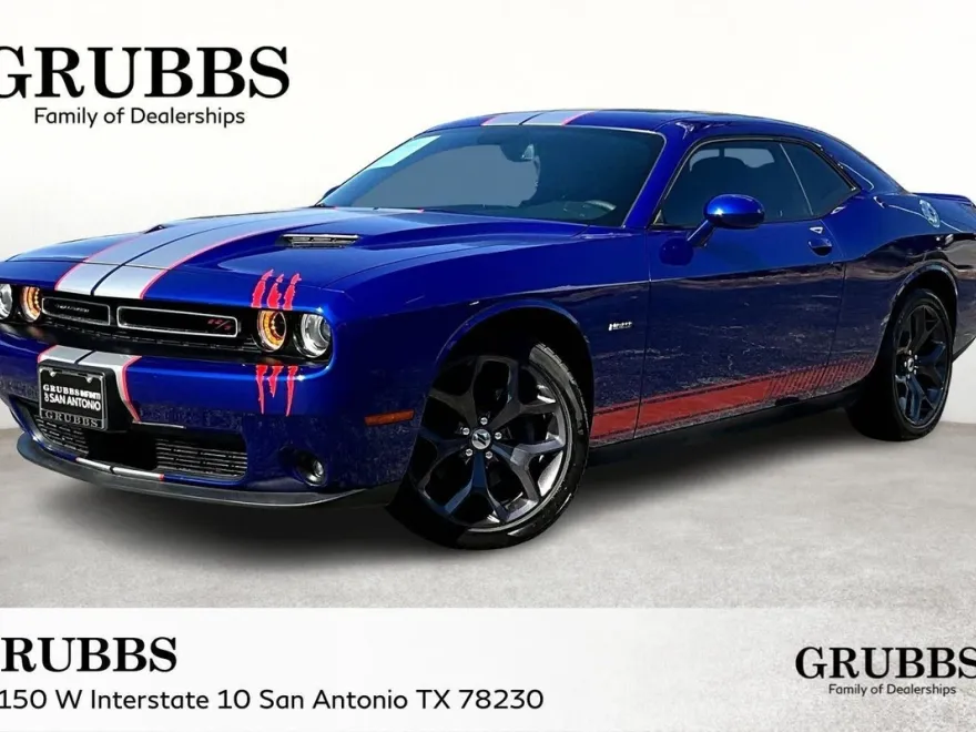 2018 Dodge Challenger R/T Plus photo 1