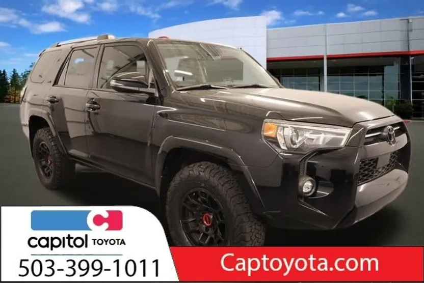 2022 Toyota 4Runner SR5 Premium photo 1