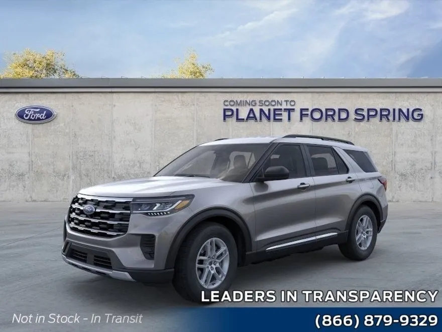 2025 Ford Explorer photo 1