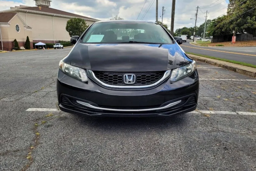 2013 Honda Civic LX photo 1