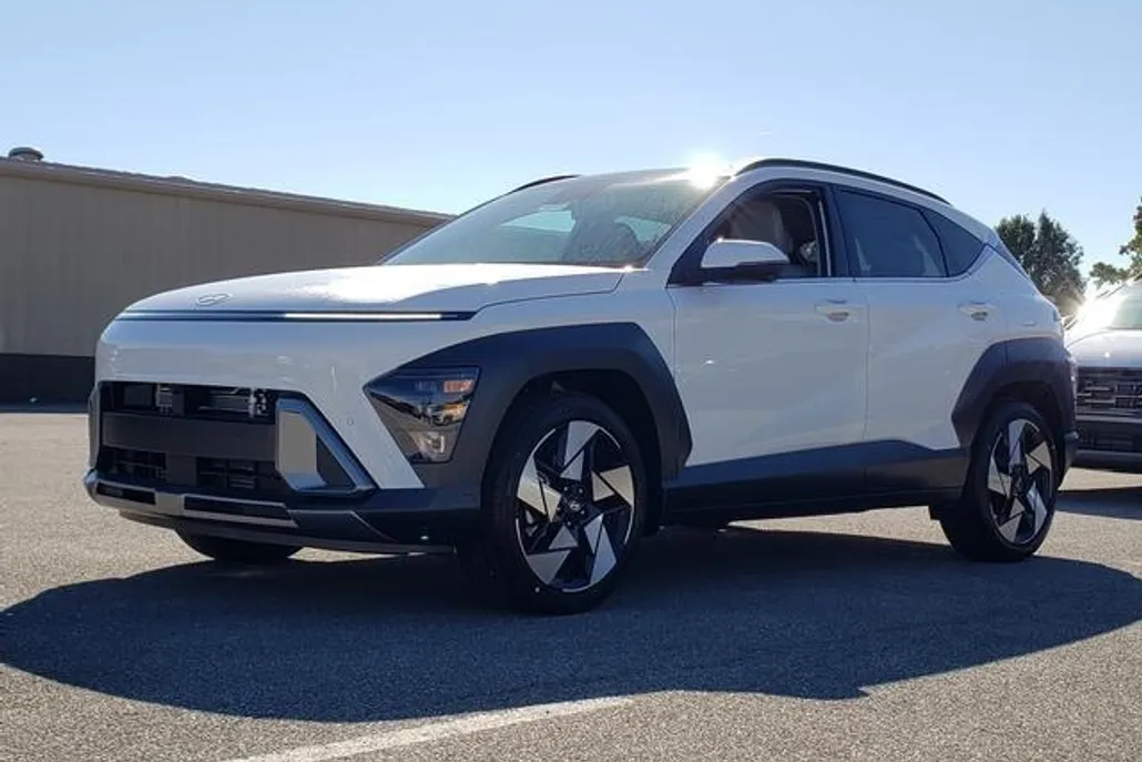 2026 Hyundai Kona Limited photo 1