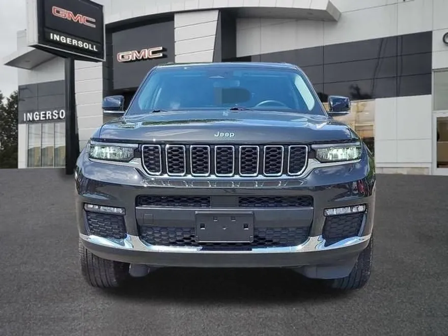 2022 Jeep Grand Cherokee Limited photo 1