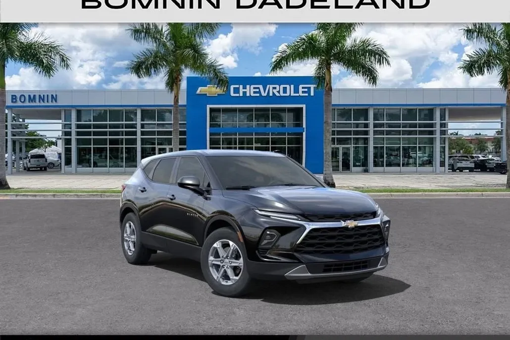 2025 Chevrolet Blazer 2LT photo 1