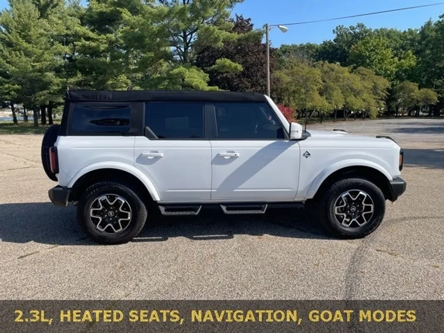2024 Ford Bronco Outer Banks photo 1