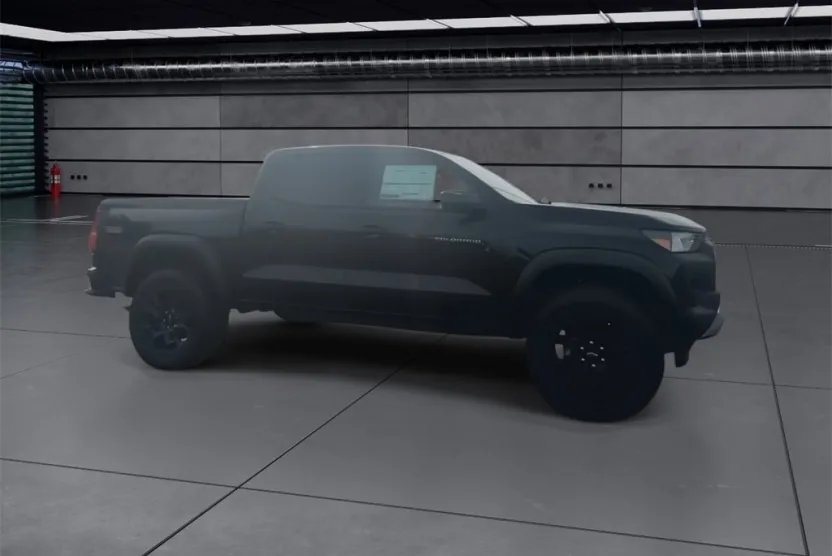 2026 Chevrolet Colorado Trail Boss photo 1