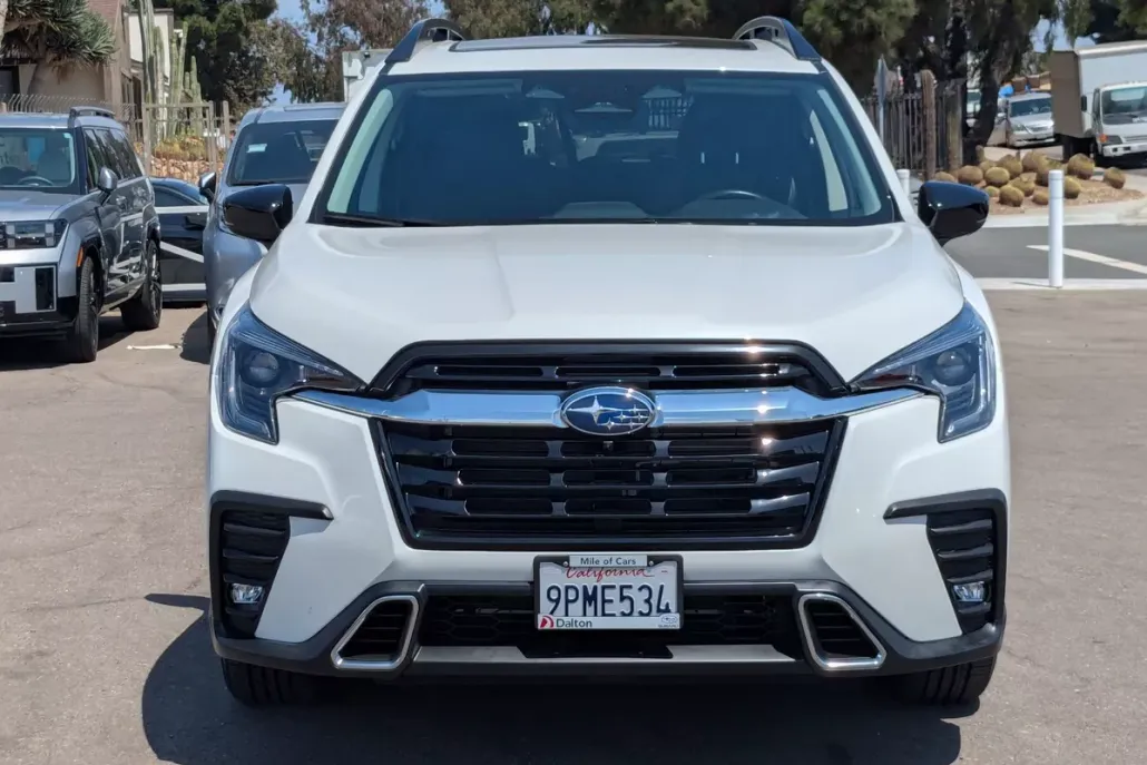 2024 Subaru Ascent Touring photo 1