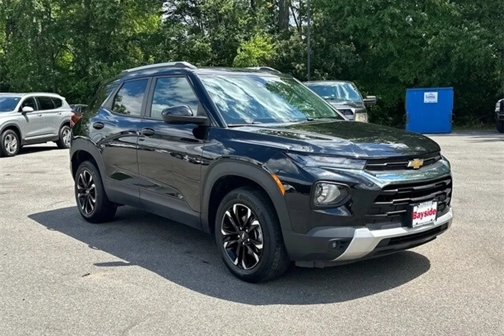 2022 Chevrolet Trailblazer LT photo 1