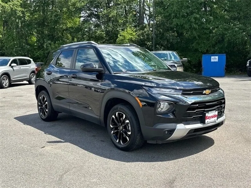 2022 Chevrolet Trailblazer LT photo 1