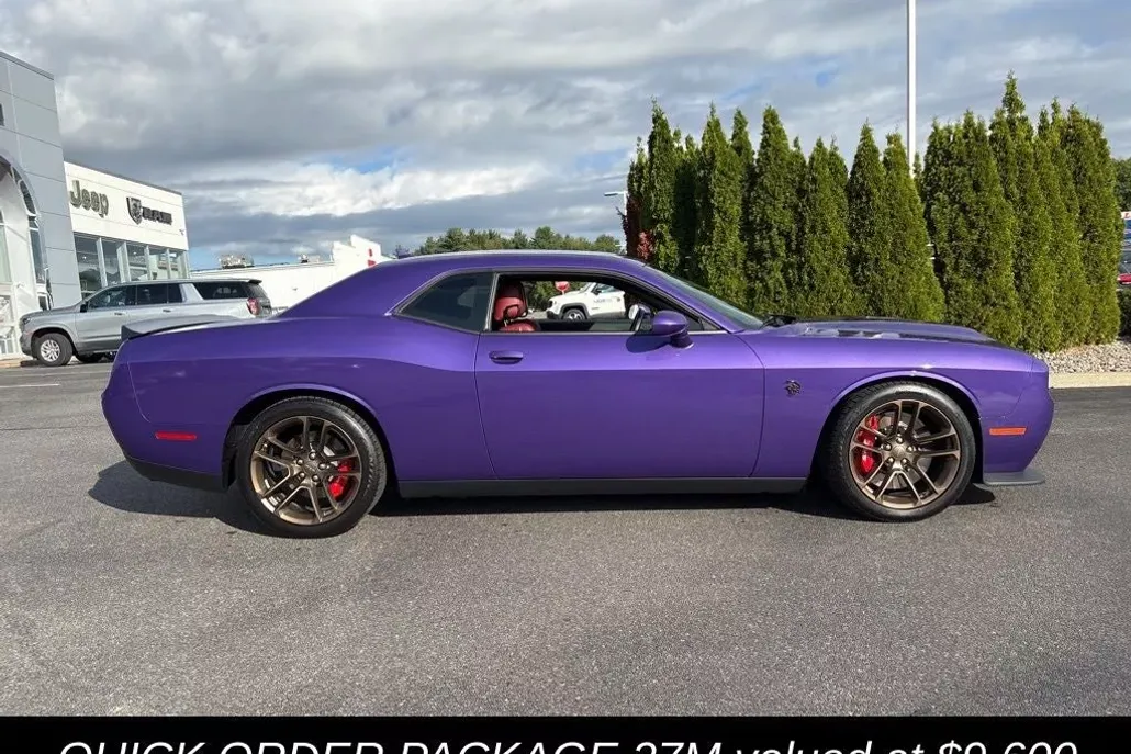 2023 Dodge Challenger SRT8 Hellcat Redeye photo 1
