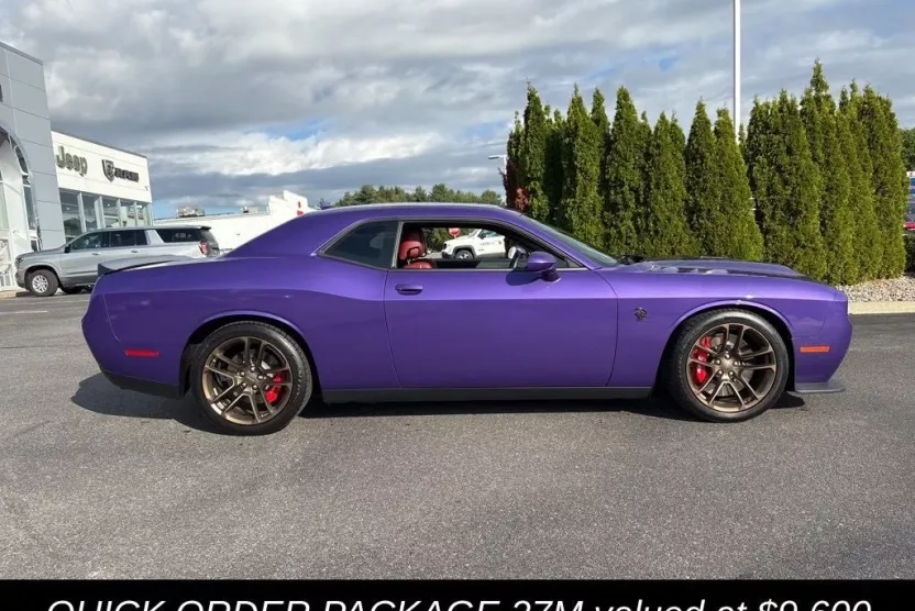 2023 Dodge Challenger SRT8 Hellcat Redeye photo 1