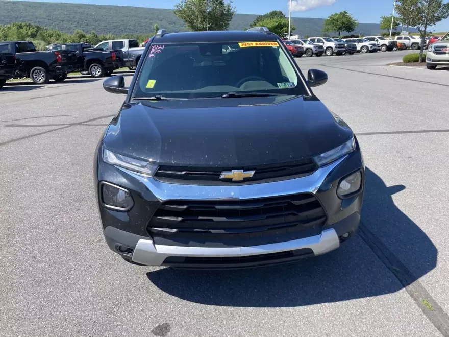 2022 Chevrolet Trailblazer LT photo 1