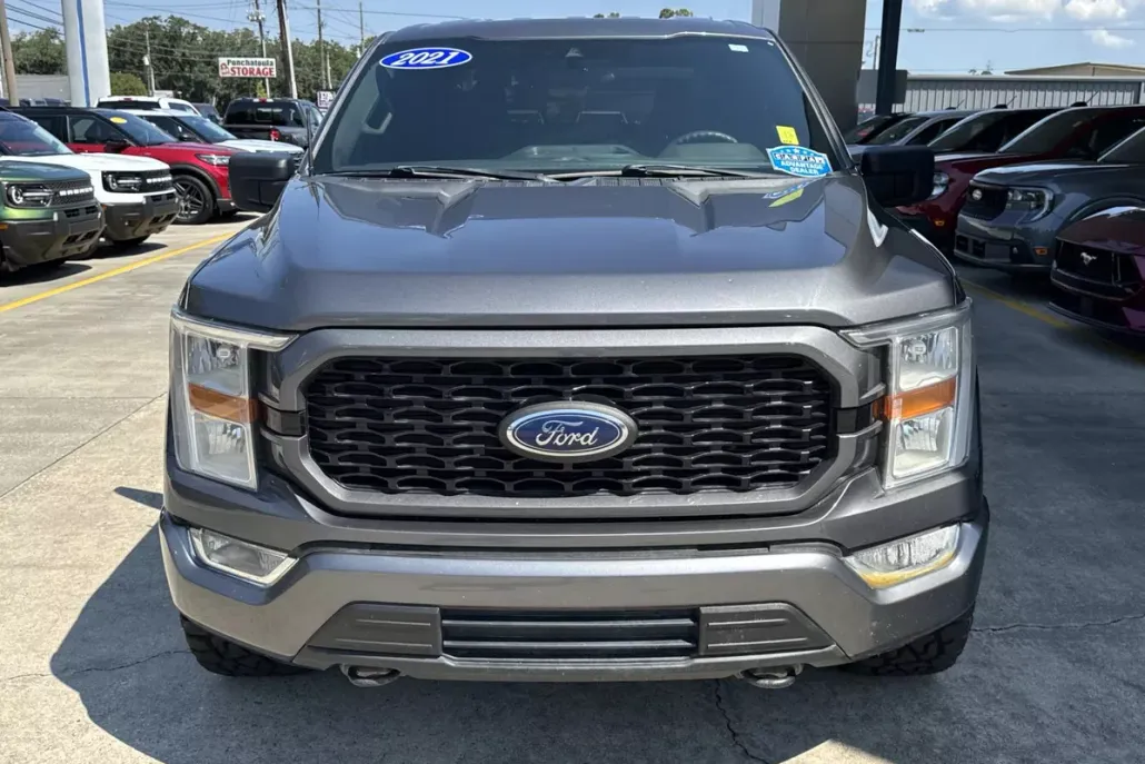2021 Ford F-150 XL photo 1