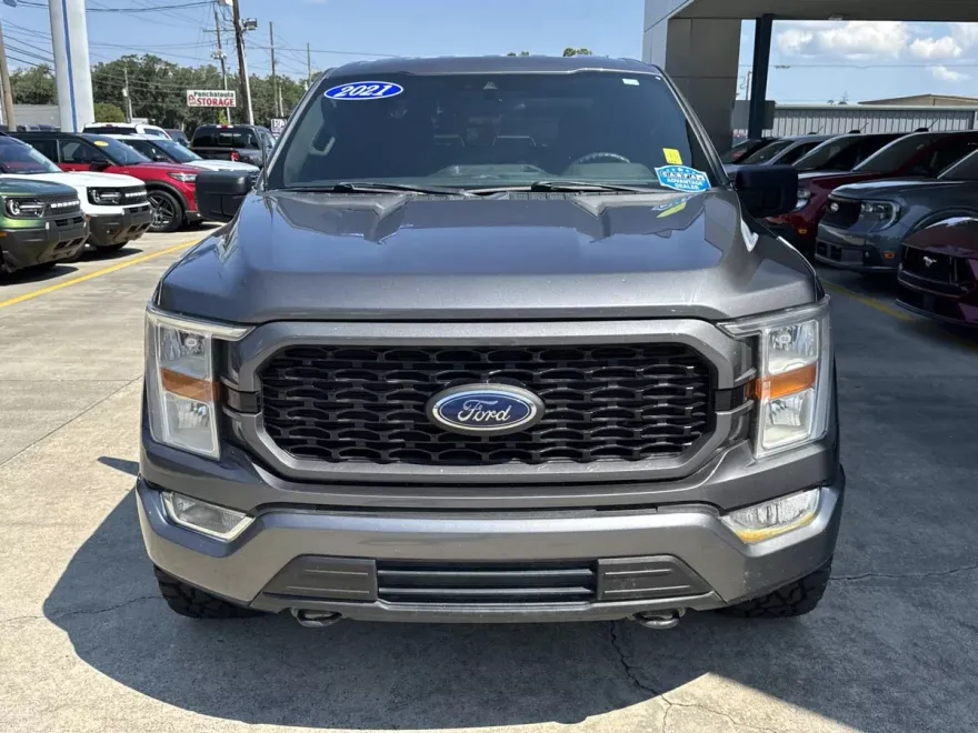 2021 Ford F-150 XL photo 1