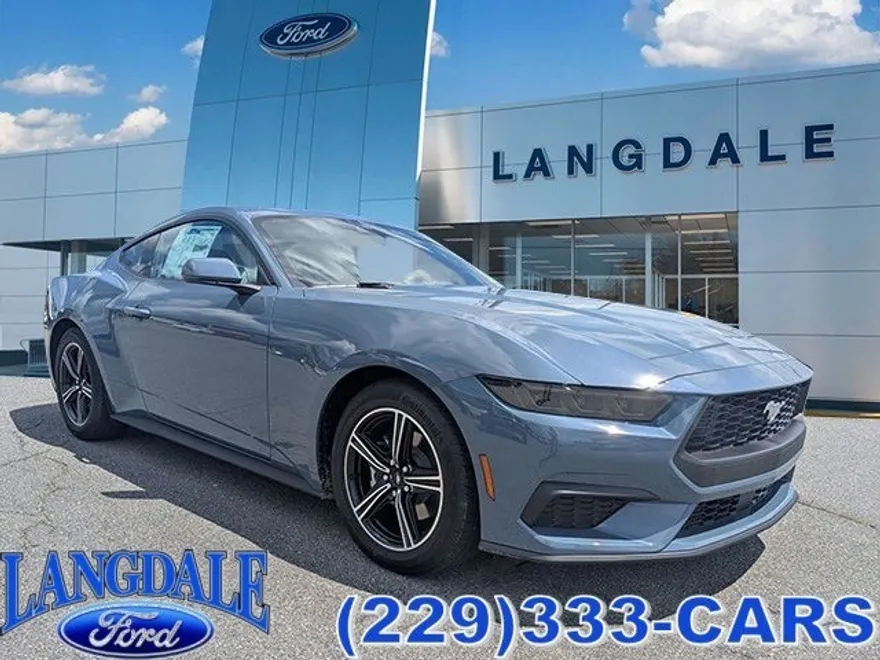 2025 Ford Mustang EcoBoost photo 1