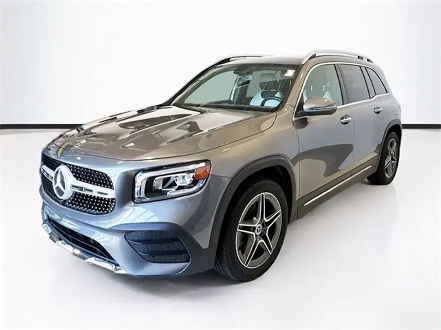 2021 Mercedes Benz GLB 250 photo 1