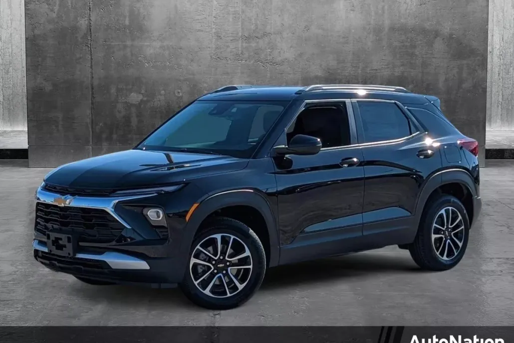 2025 Chevrolet Trailblazer LT photo 1