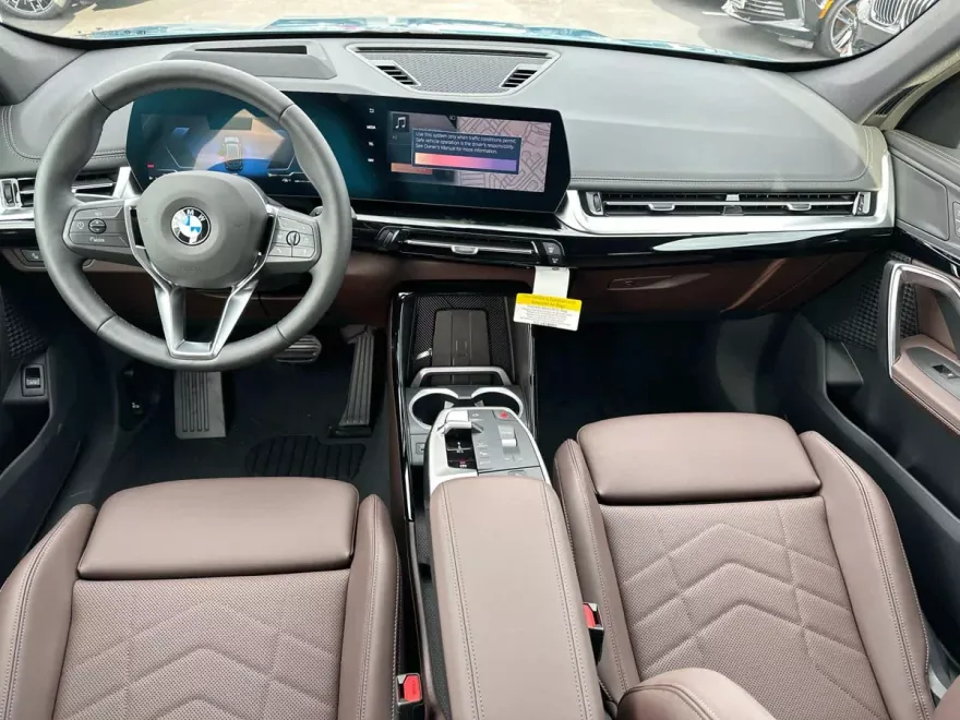 2025 Bmw X1 XDrive28i photo 1