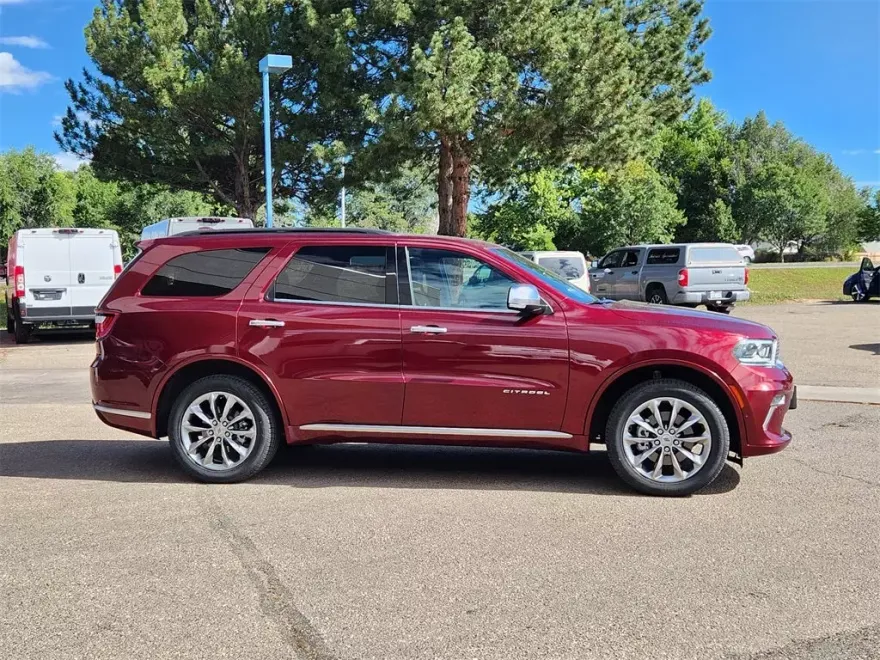 2022 Dodge Durango Citadel photo 1