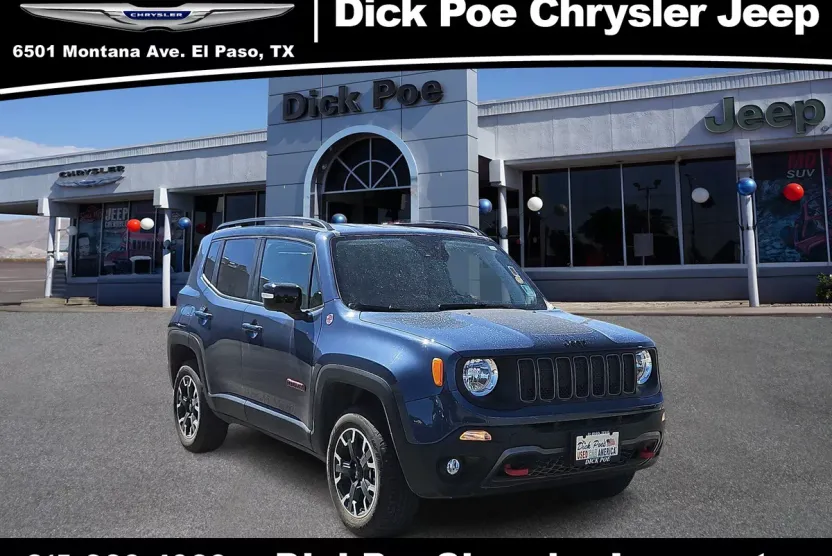 2023 Jeep Renegade Trailhawk photo 1