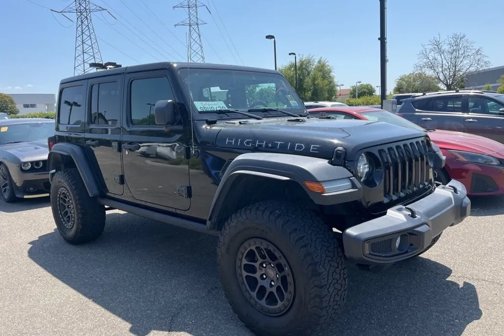 2022 Jeep Wrangler Unlimited High Tide photo 1