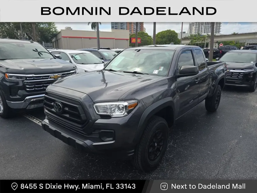 2022 Toyota Tacoma SR photo 1