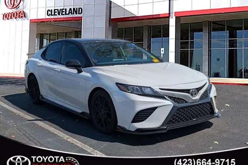 2022 Toyota Camry TRD V6 photo 1