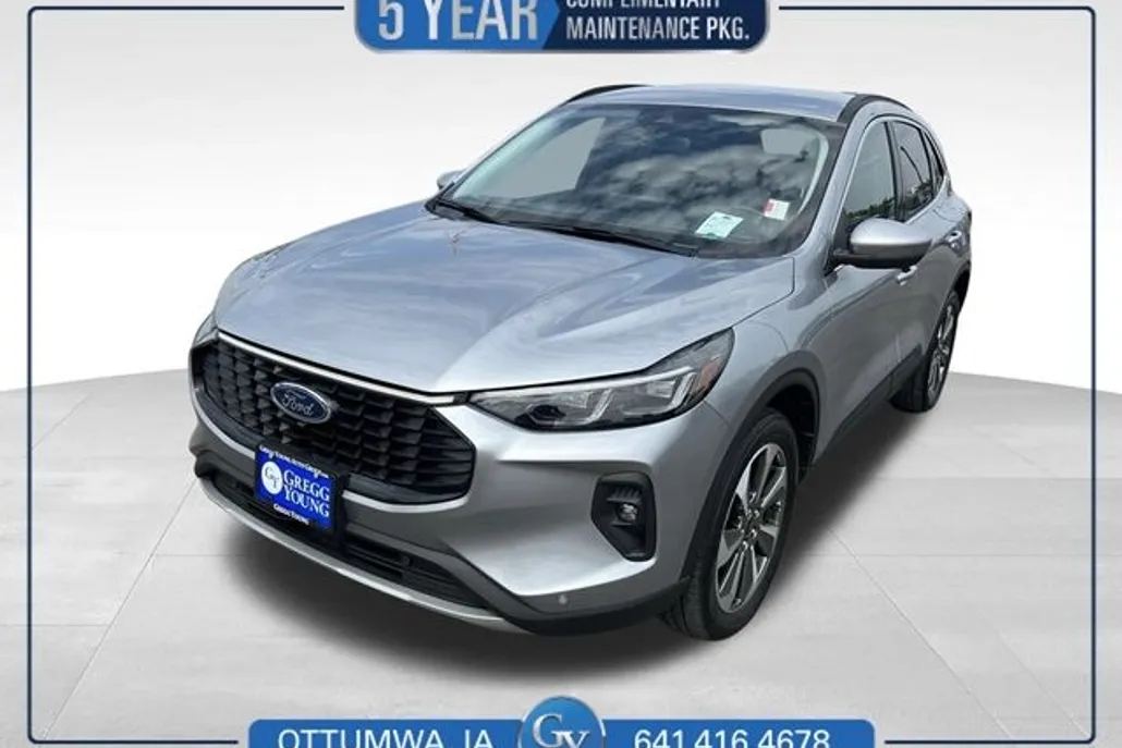 2024 Ford Escape Platinum photo 1