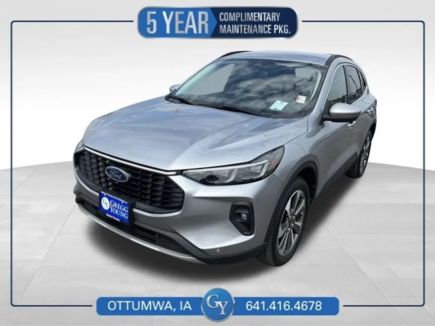 2024 Ford Escape Platinum photo 1