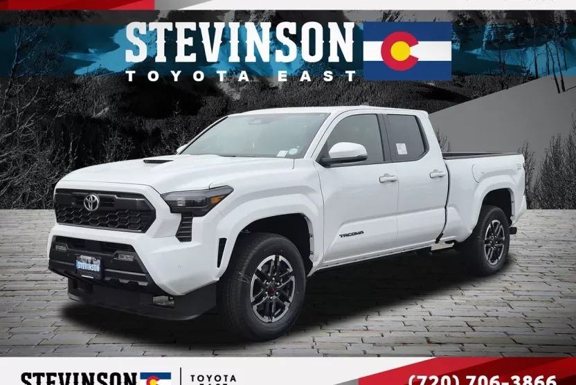 2025 Toyota Tacoma SR5 Double Cab photo 1