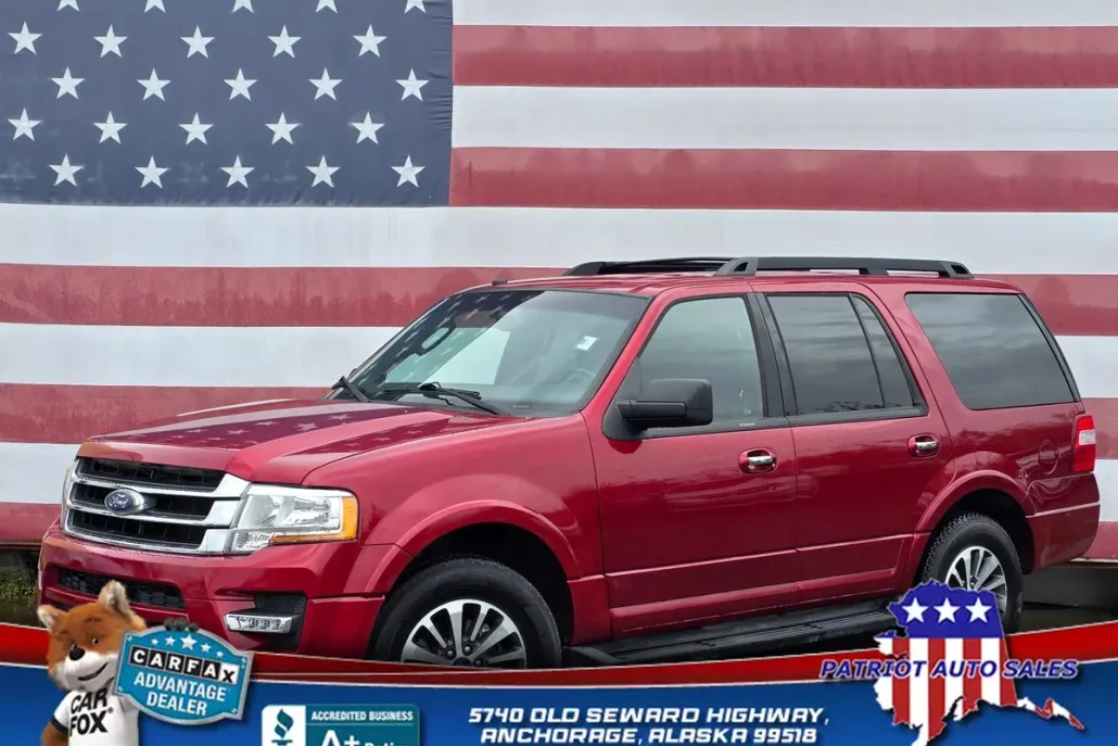 2017 Ford Expedition XLT photo 1