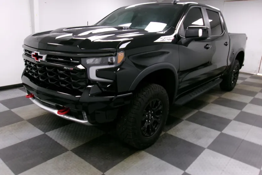 2022 Chevrolet Silverado 1500 ZR2 photo 1