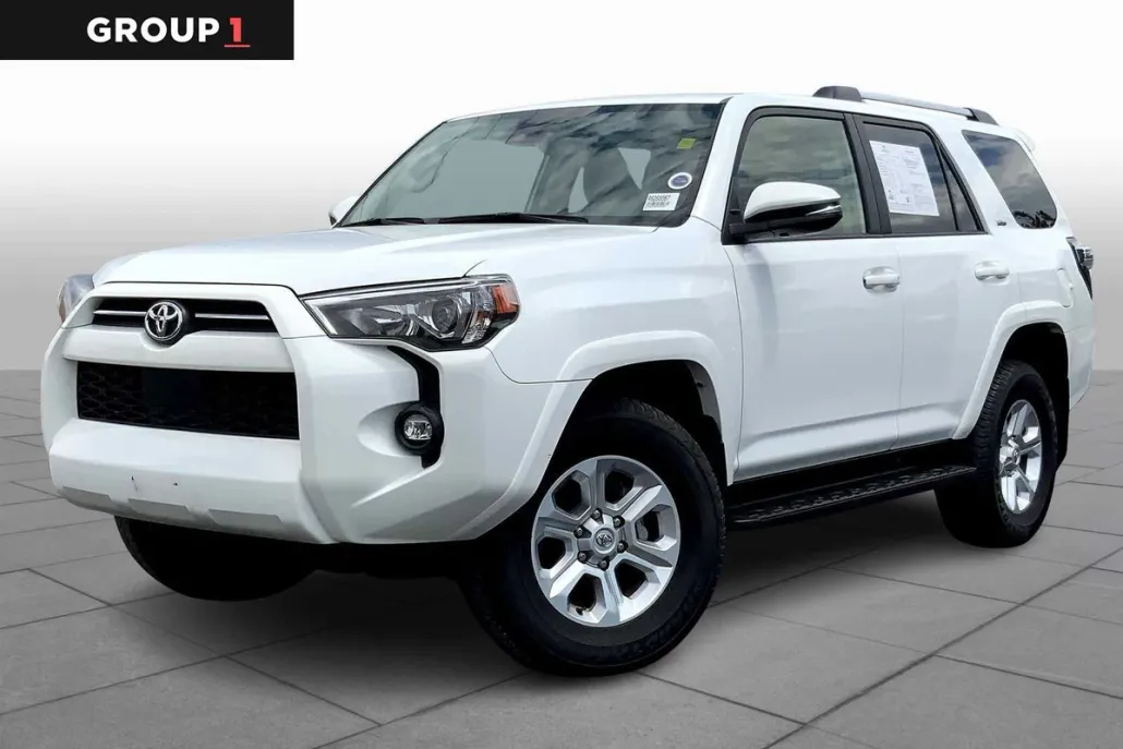 2024 Toyota 4Runner SR5 Premium photo 1