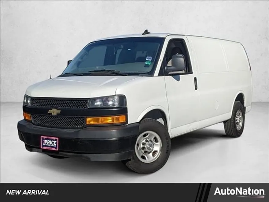2021 Chevrolet Express 2500 Van Cargo photo 1