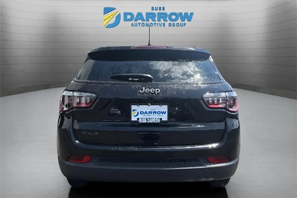2025 Jeep Compass Latitude photo 1