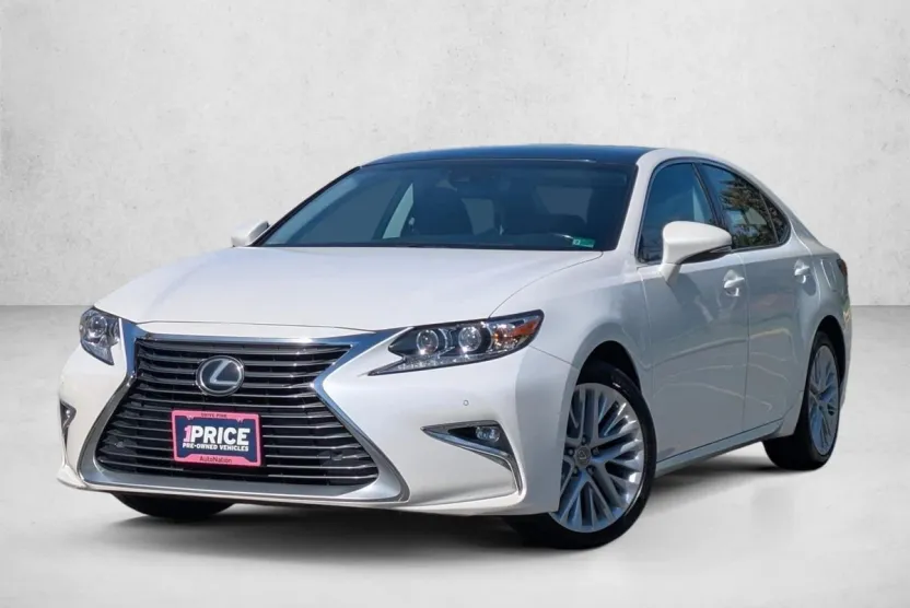 2017 Lexus ES 350 photo 1