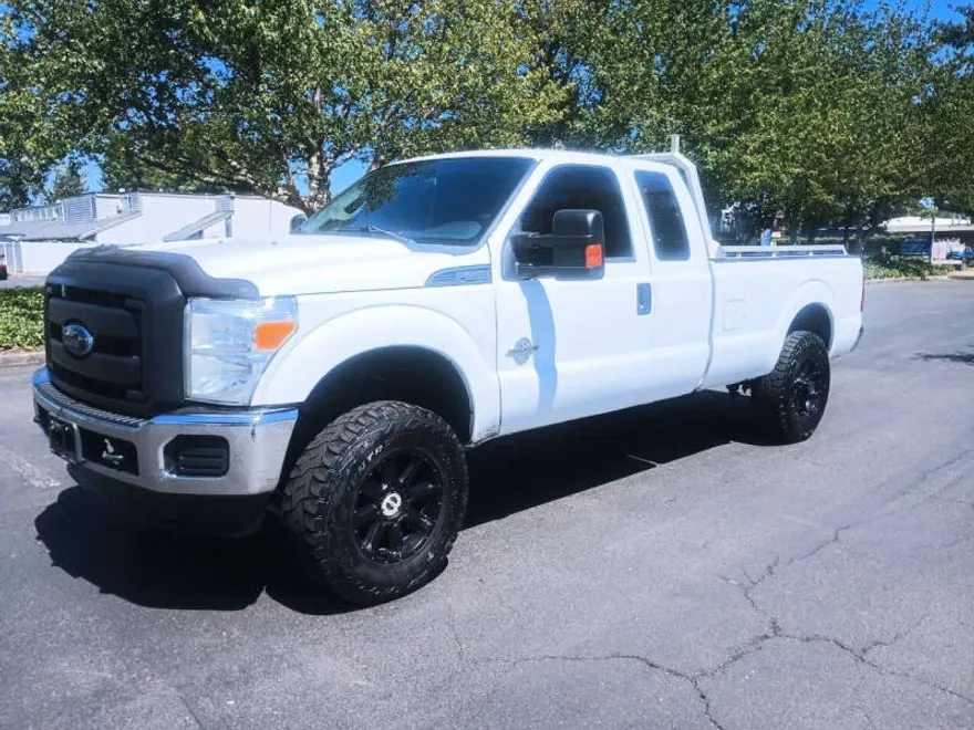 2015 Ford F-250 XL photo 1
