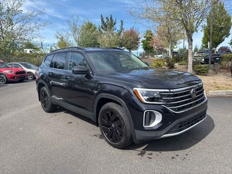 2026 Volkswagen Atlas SE Technology photo 1