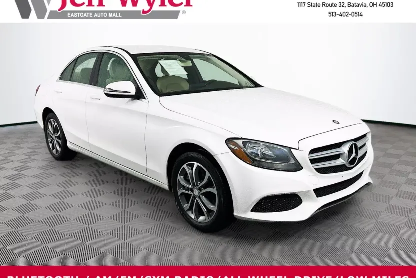 2016 Mercedes Benz C 300 Sedan photo 1