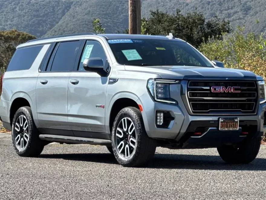 2024 Gmc Yukon XL AT4 photo 1