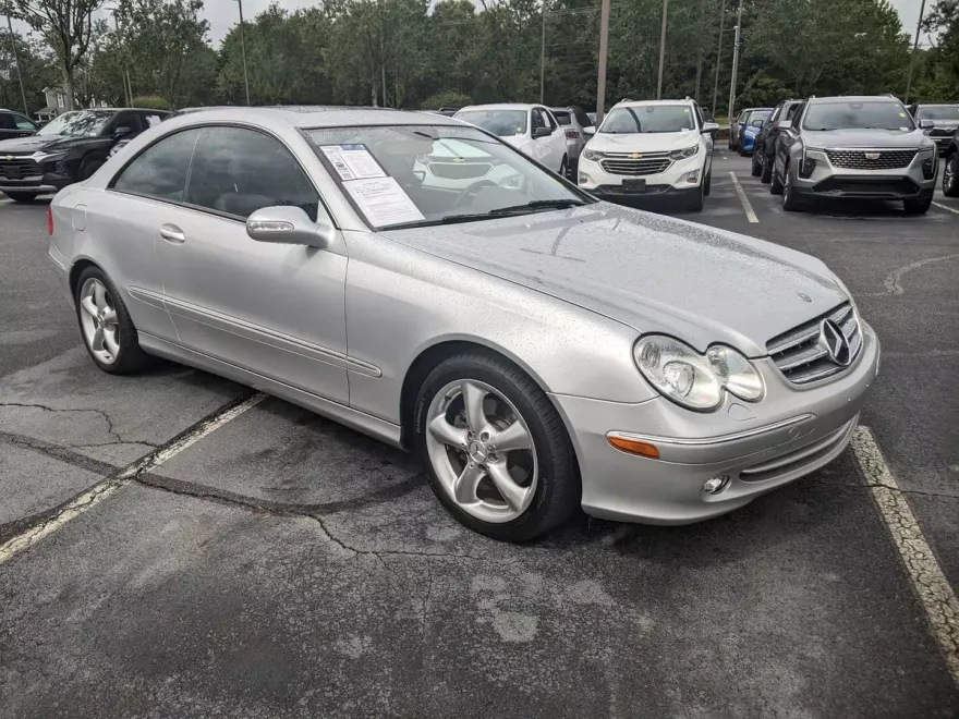2005 Mercedes Benz CLK photo 1