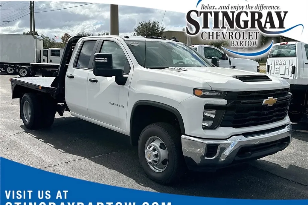 2024 Chevrolet Silverado 3500HD photo 1