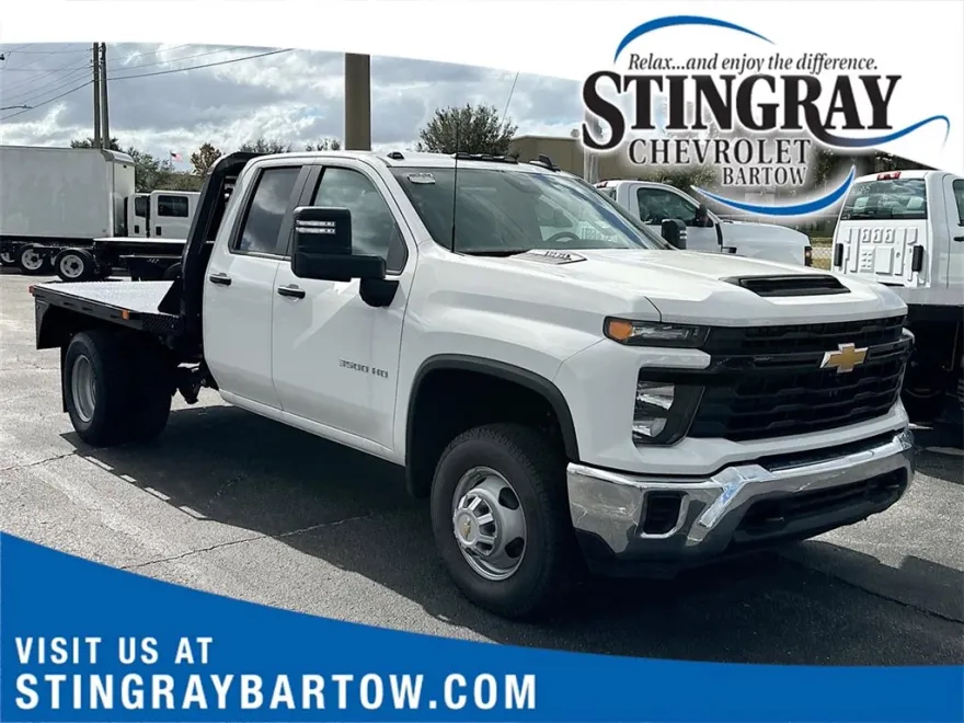2024 Chevrolet Silverado 3500HD photo 1