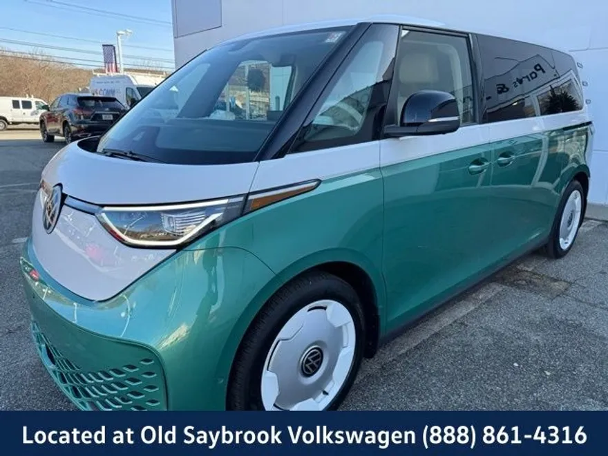 2025 Volkswagen ID. Buzz photo 1