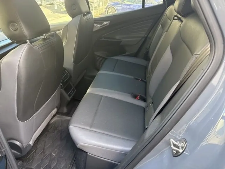 2023 Volkswagen ID.4 S photo 1