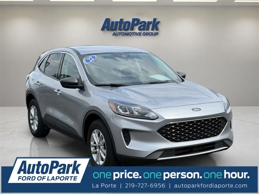 2022 Ford Escape SE photo 1
