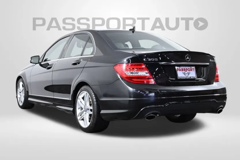 2013 Mercedes Benz C 300 photo 1