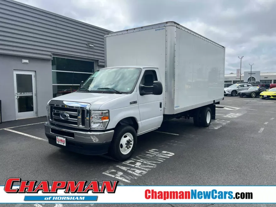 2024 Ford E-450 photo 1