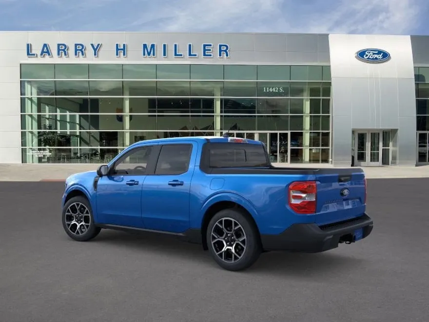 2025 Ford Maverick Lariat photo 1
