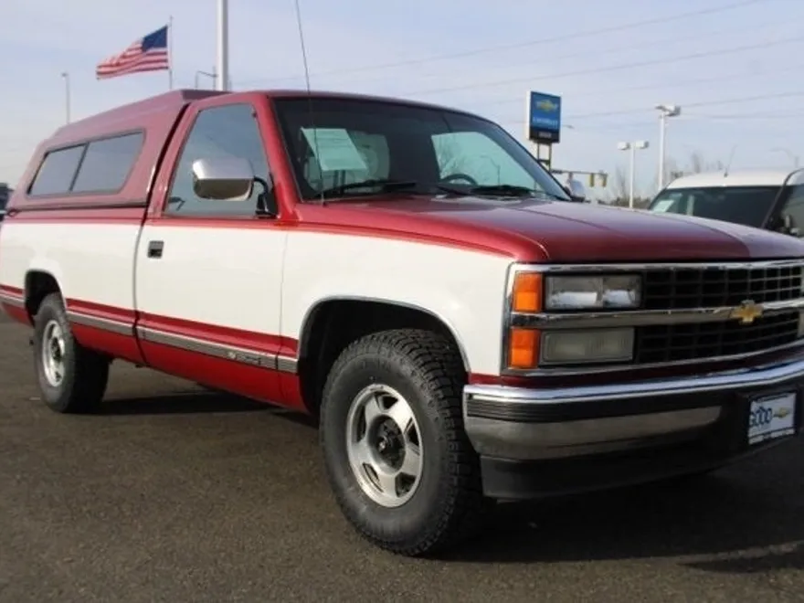 1990 Chevrolet Silverado photo 1
