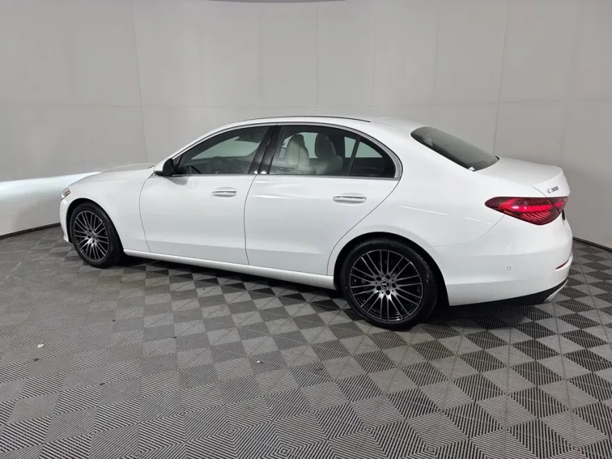 2025 Mercedes Benz C 300 Sedan photo 1